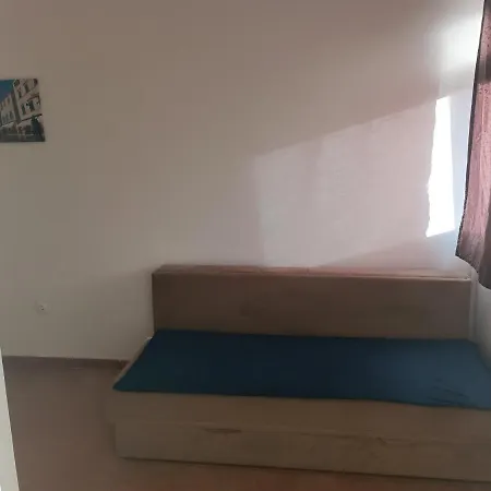 Opus Two - Private Parking Appartement
